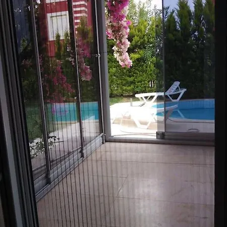 Villa Muestakil, Oezel Havuzlu, Jakuzi Ve Saunali