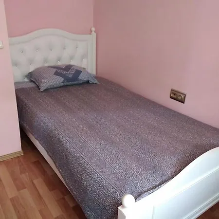 Vila Muestakil, Oezel Havuzlu, Jakuzi Ve Saunali Belek